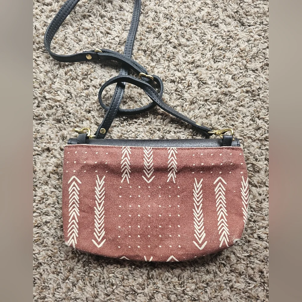 R.Riveter american handmade black leather and brown and ethnic crossbody‎ bag